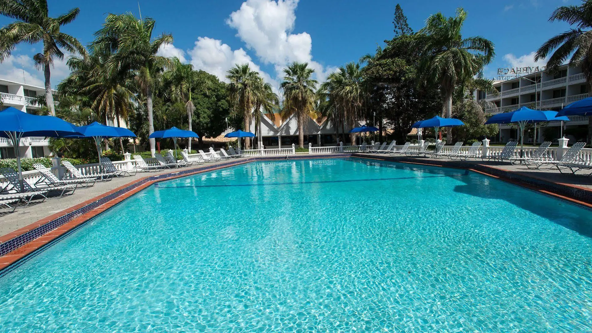 Holiday Beach Resort And Casino Βίλλεμσταντ